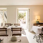 Bed & Breakfast Down2town 4*