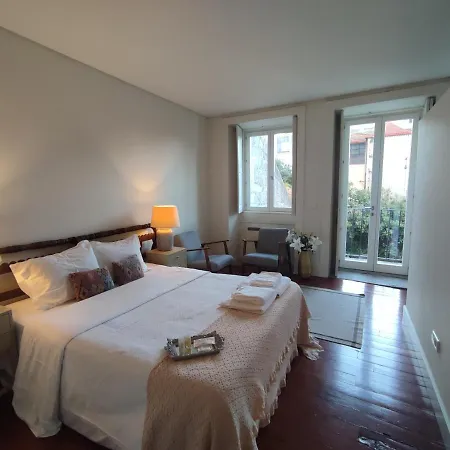 Down2town 4* Πόρτο