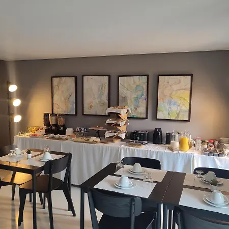 Bed & Breakfast Down2town 4*