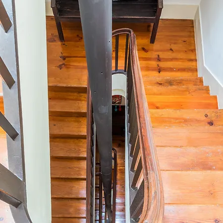 Down2town 4* Πόρτο