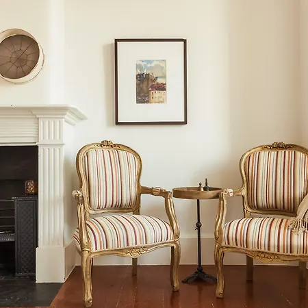 Down2town Frühstückspension Porto