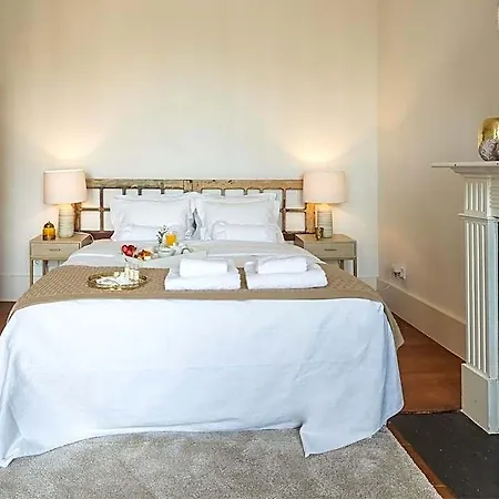 Down2town Guest house 4*