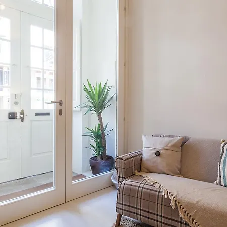 Bed and Breakfast Down2town 4*