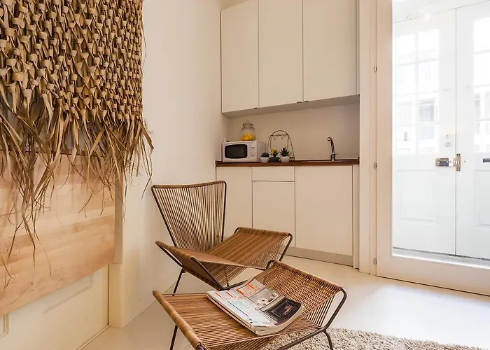 Bed & Breakfast Down2town Oporto