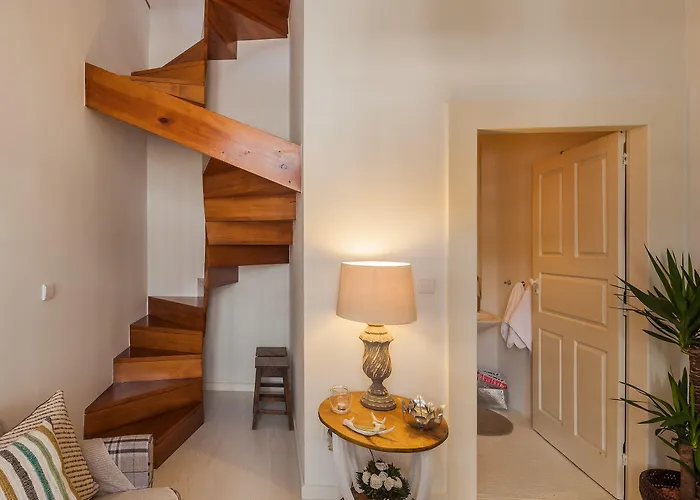 Oda ve Kahvaltı Down2town