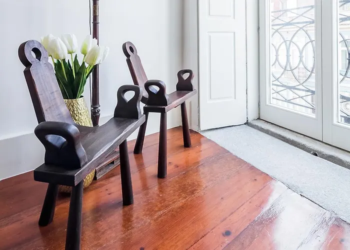 Down2town Oda ve Kahvaltı 4*