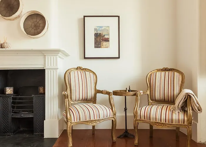 Down2town 4* Порту